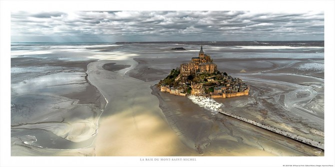 Photo Basse mer au Mont-Saint-Michel par Philip Plisson