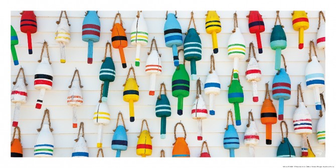 Colorful lobster trap buoys Photo Colorful lobster trap buoys par Philip Plisson