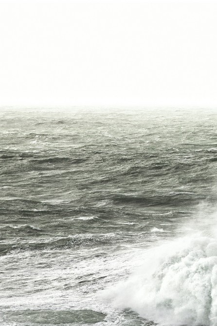 Photo Le phare de la Jument, Finistère, Bretagne par Philip Plisson