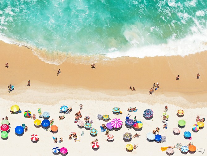 Copacabana Beach in Rio de Janeiro, Brazil Photo Copacabana Beach in Rio de Janeiro, Brazil par Philip Plisson