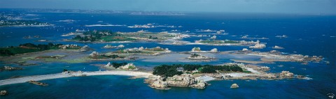 Photo The Penvenan archipelago, Côtes d'Armor - Northern Brittany par Philip Plisson