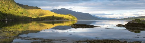 Photo Lumière sur le Loch Duich en Ecosse par Philip Plisson