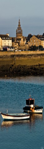 Photo Anchorage at Roscoff, Finistère, Brittany par Philip Plisson