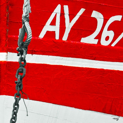 Photo Mouillage et étraves rouges par Philip Plisson