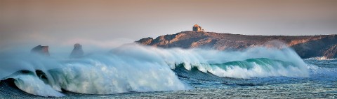 Photo The wild coast of Quiberon, Morbihan, Brittany par Philip Plisson