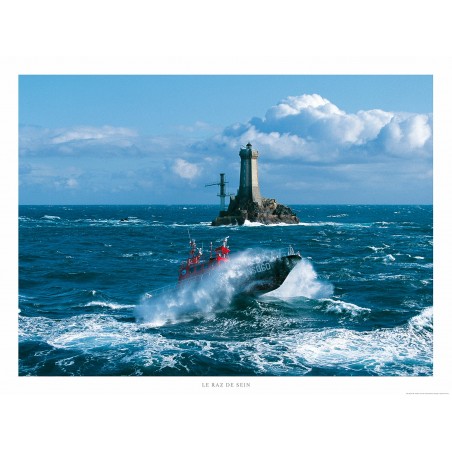 Canot de sauvetage devant le phare de la Vieille, Finistère