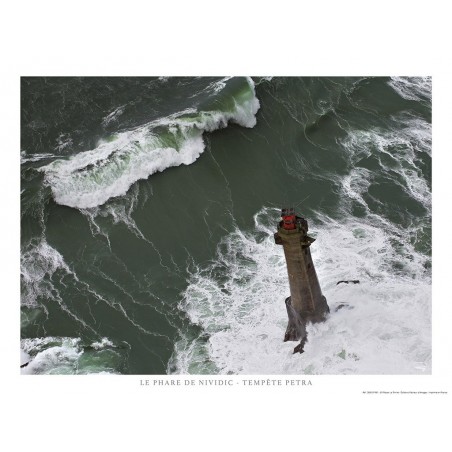 Tempête sur le phare de Nividic, Ouessant, Bretagne