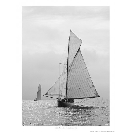 Altaïr à la Nioulargue, voile classique
