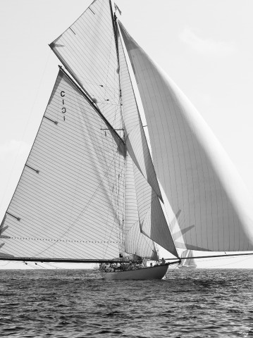 Photo Les Voiles de Saint-Tropez, Mariquita par Philip Plisson