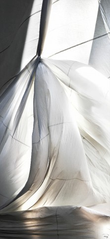 Photo Spinnaker on a traditional yacht par Philip Plisson