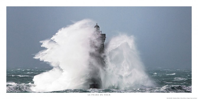 Photo Tempête sur le phare du Four, finistère, Bretagne par Guillaume Plisson