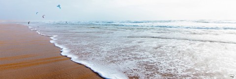 Photo Kitesurf , Erdeven, Morbihan par Philip Plisson