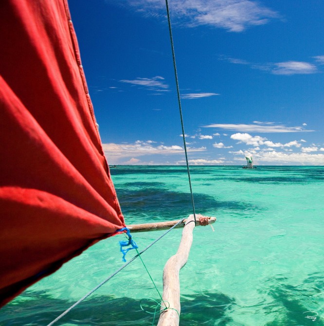 Photo Pirogue à Madagascar par Philip Plisson