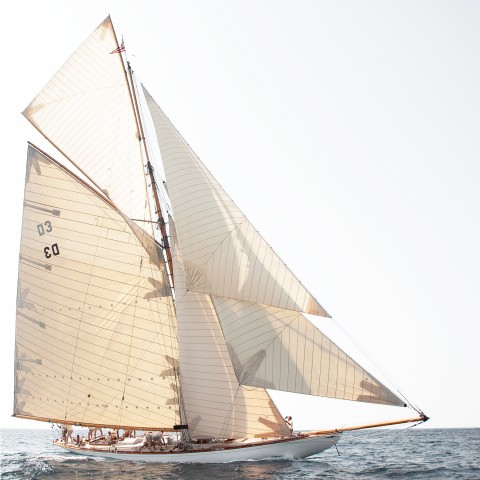 Photo Trio Voiliers classiques par Philip Plisson