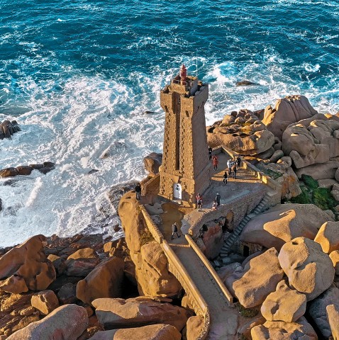 Photo Trio Côte de Granit Rose, Bretagne par Philip Plisson
