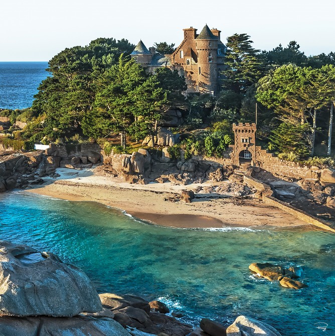 Photo Trio Côte de Granit Rose, Bretagne par Philip Plisson