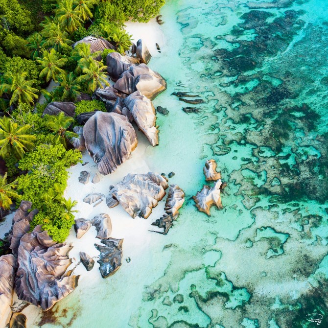 Ile de la Digue, Les Seychelles Photo Ile de la Digue, Les Seychelles par Philip Plisson