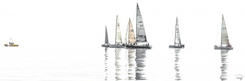 Photo Entrainement d'hiver en baie de Quiberon, Bretagne par Philip Plisson