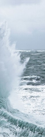Photo Le phare d'Ar Men sous les vagues, Bretagne par Philip Plisson
