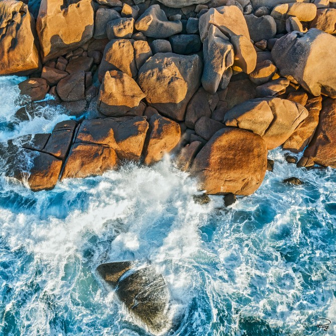 La Côte de Granit rose vue du ciel Photo La Côte de Granit rose vue du ciel par Philip Plisson