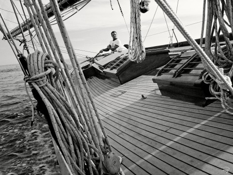 Photo Sur le pont de Pen Duick par Philip Plisson