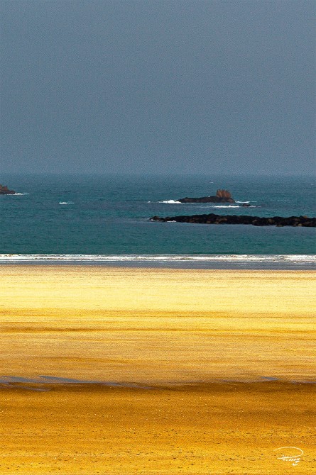 Photo Lumière sur la plage du Sillon, Saint-Malo, Bretagne par Philip Plisson