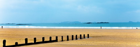 Photo Sur la plage à Saint-Malo, Ille-et-Vilaine par Philip Plisson