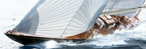 Photo Voiles bordées, classique yacht par Guillaume Plisson