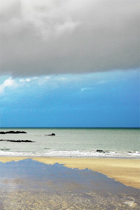 Ciel de traine sur la plage de Saint-Malo, Bretagne Photo Ciel de traine sur la plage de Saint-Malo, Bretagne par Philip Plisson