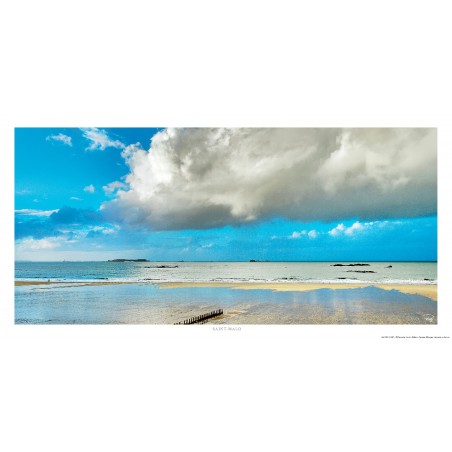 Ciel de traine sur la plage de Saint-Malo, Bretagne