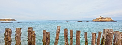 Photo Le fort National devant Saint-Malo, Bretagne par Philip Plisson