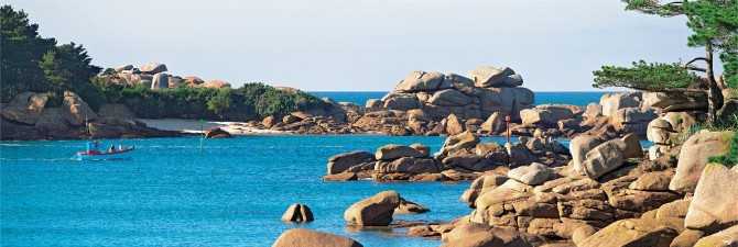 Photo Ploumanac'h, Côte de Granit Rose, Bretagne par Philip Plisson