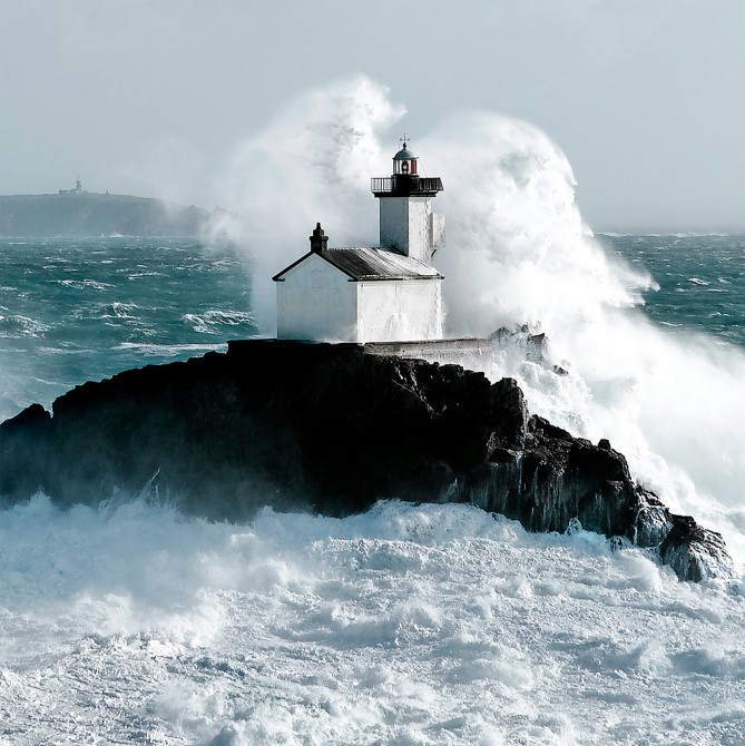 Photo Pointe du raz, phare de Tévennec par Guillaume Plisson
