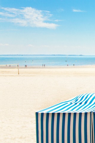 Photo Ciel bleu sur la plage de la Baule par Philip Plisson