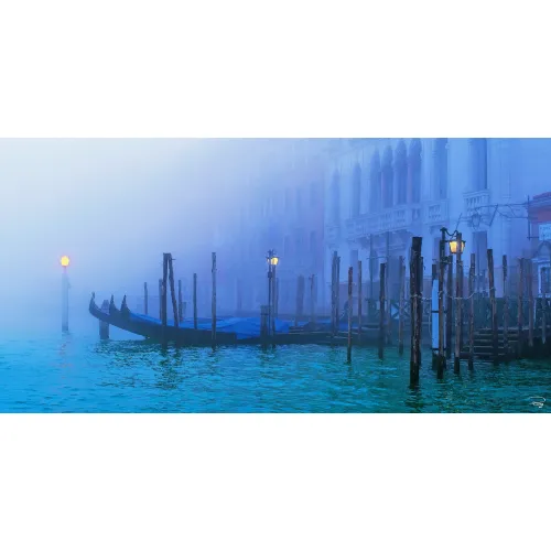 Art print photo - Gondolas under the mist, Venice
