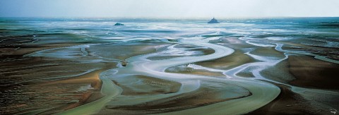 Photo Basse mer au Mont-Saint-Michel, Normandie par Philip Plisson