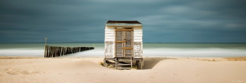 Photo La cabane abandonnée, Côte d'Opale par Emmanuel Deparis