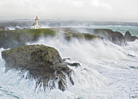 Photo Mer agitée sur la Pointe des Poulains à Belle-île par Philip Plisson