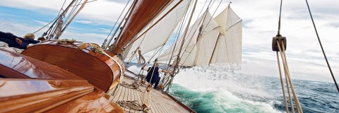 Photo Aboard Mariquita, classic yacht par Philip Plisson