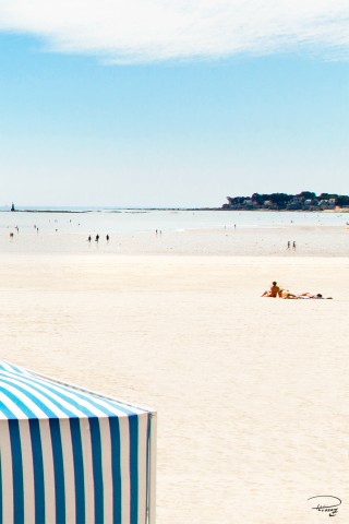 Photo Ciel bleu sur la plage de la Baule par Philip Plisson