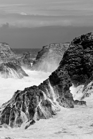 Photo The Pointe des Poulains in the storm par Philip Plisson