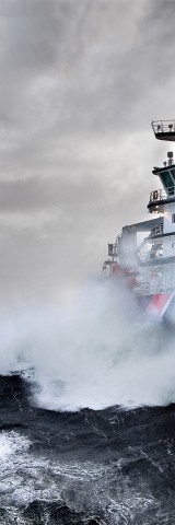 Photo The high sea tug Abeille Bourbon par Philip Plisson