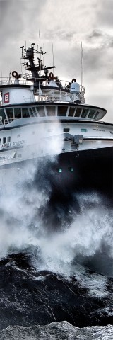 Photo The high sea tug Abeille Bourbon par Philip Plisson