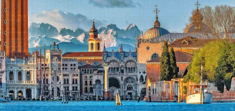 Photo Venice seen from the lagoon par Philip Plisson