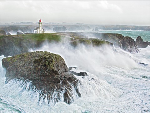 Photo The poulains lighthouse in Belle-île par Philip Plisson