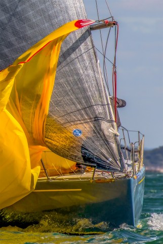 Photo Spi jaune à l'eau par Philip Plisson