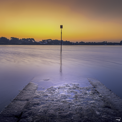 Photo The Sun rises over the pier par Philip Plisson
