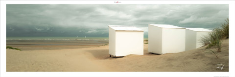 Photo Les cabanes du nord seules sur la plage par Philip Plisson